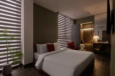 Phòng Deluxe Queen — Lovera Hotel Airport